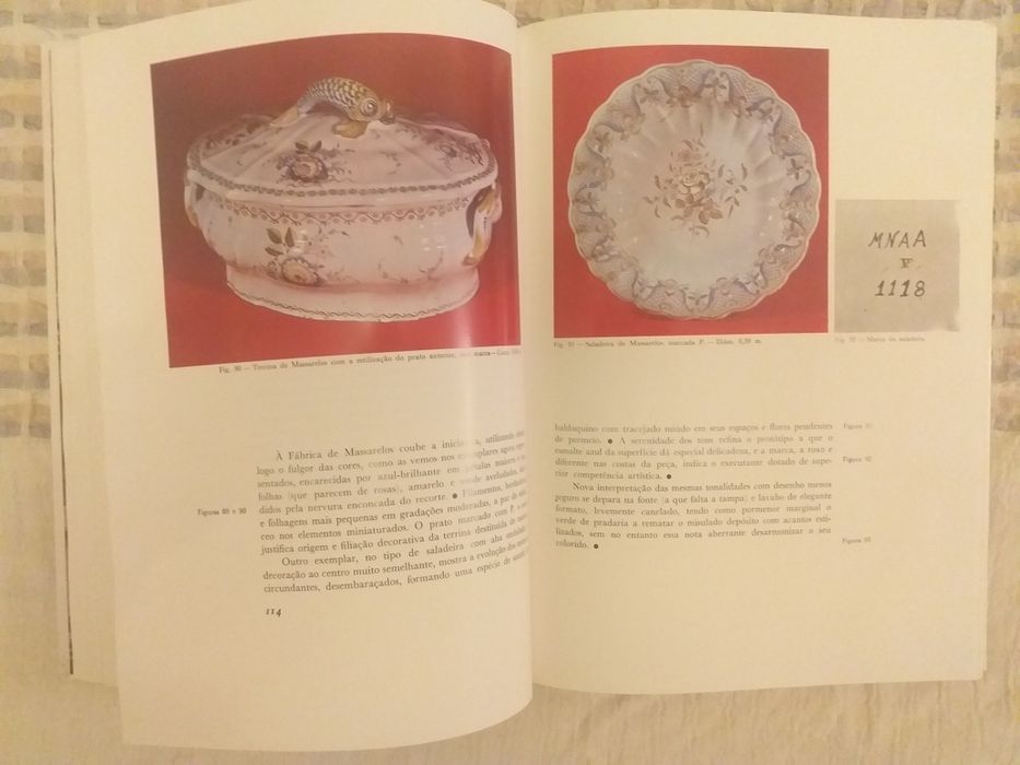 Livro*Faiança  PORTUGUESA = 1° EDIÇÃO.