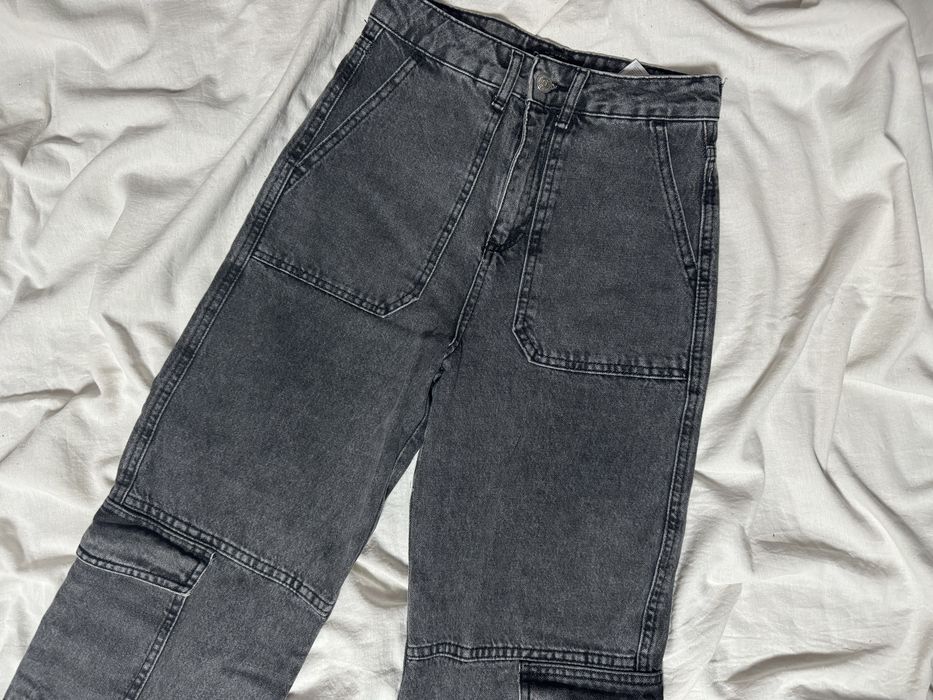 Джинси з карманами