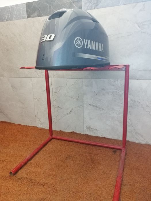 Silnik zaburtowy Yamaha 30 Czapka