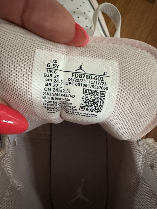 Buty Air Jordan 1 Mid (GS) Różowe