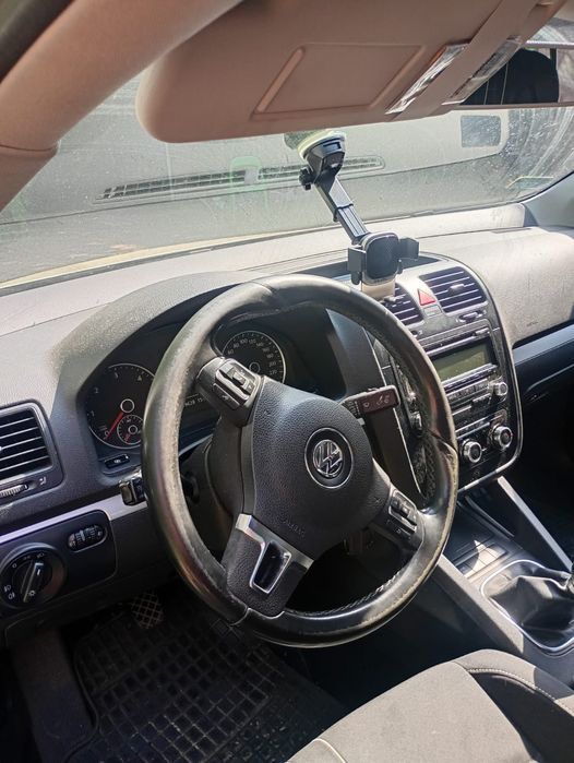 Volkswagen jetta 1.6 diesel 2009r