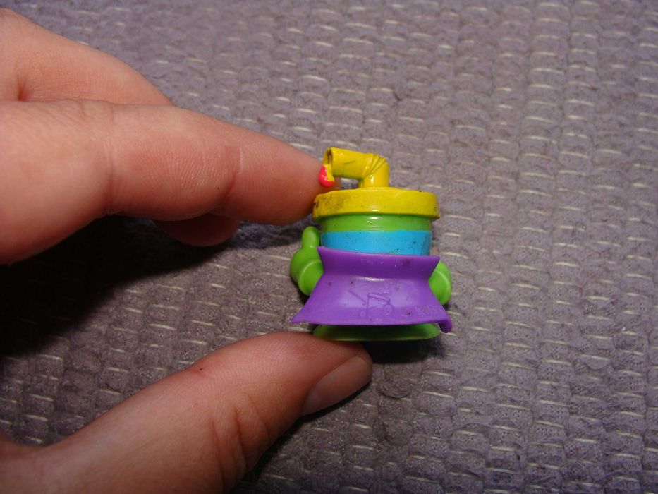 Boneco Copo com Palhinha - Super Zings