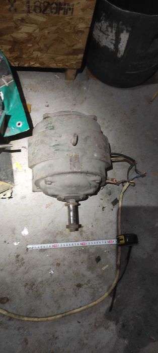 Двигатель СССР рабочий 1.2  квт