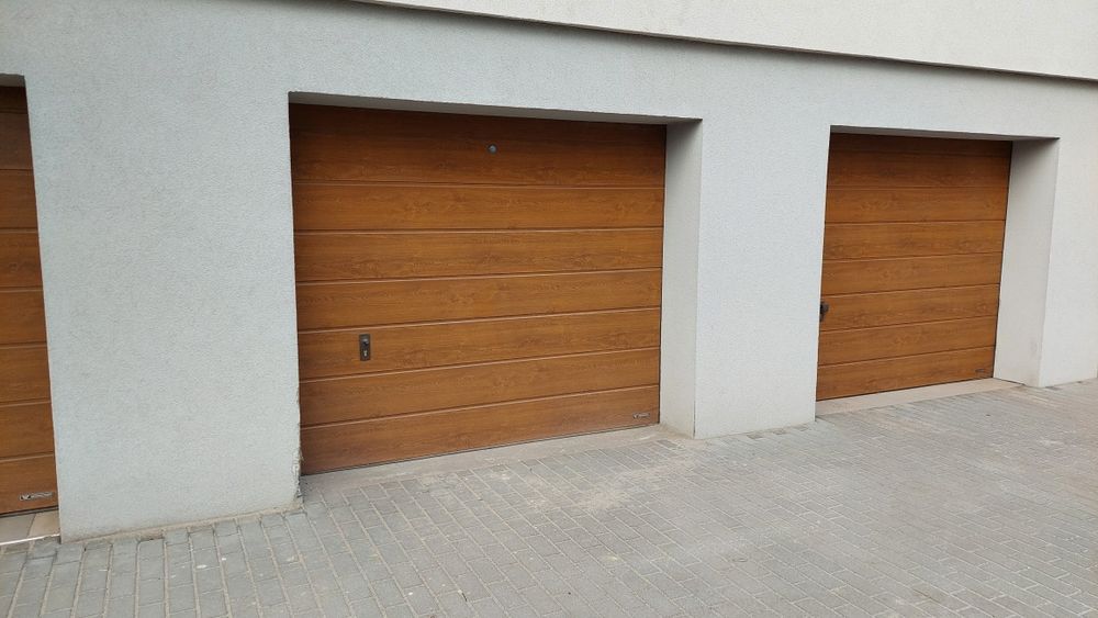 Garaż do wynajęcia Cietrzewia 3