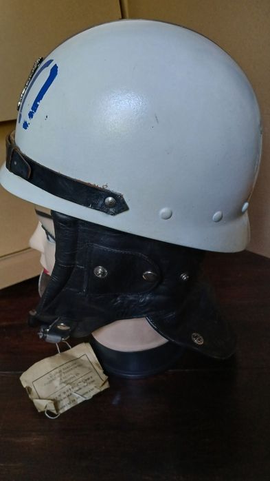 Kask MO, orzeszek milicja PRL