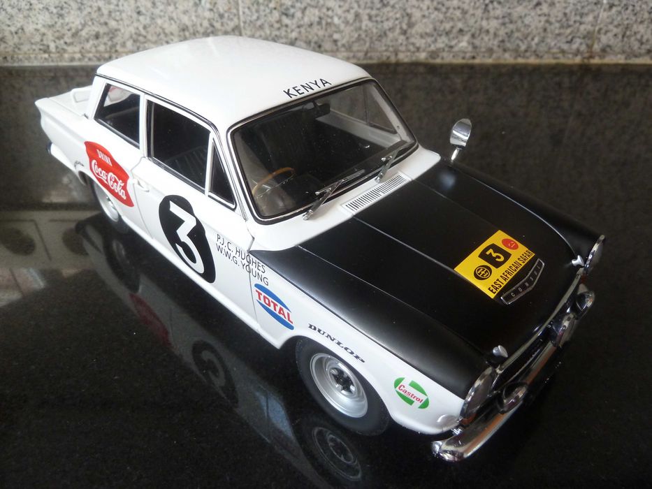 1:18 AutoArt, Ford Cortina GT MK I, 1964 Safari Winner, Minichamps