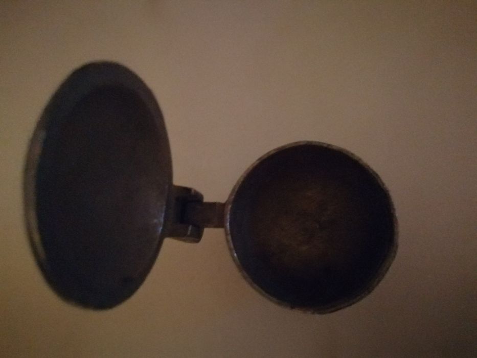 Medidor de tabaco antigo