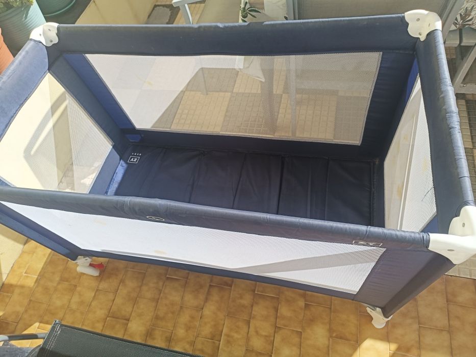 Berço/cama de viagem Zippy