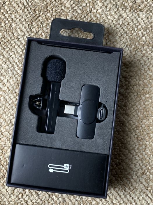 Продаю мікрофон в ідеальному стані (для android/iphone)