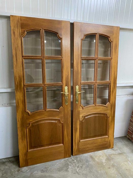 Portas de Carvalho c/ Vidro (200x75) + Aduelas + Ferragens