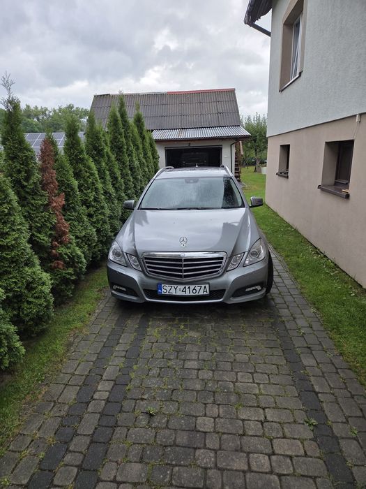 Mercedes W212 2010 r.