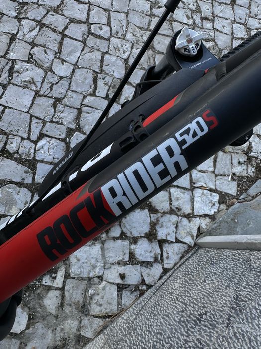 Bicicleta  rockrider ST520 S