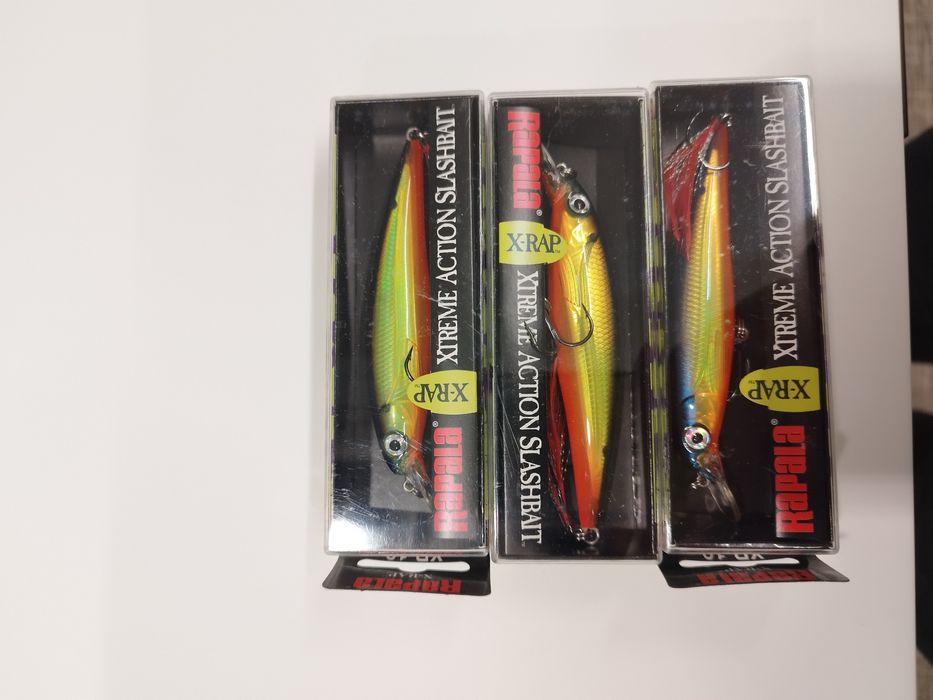 3 x Rapala xr-10 hot steel