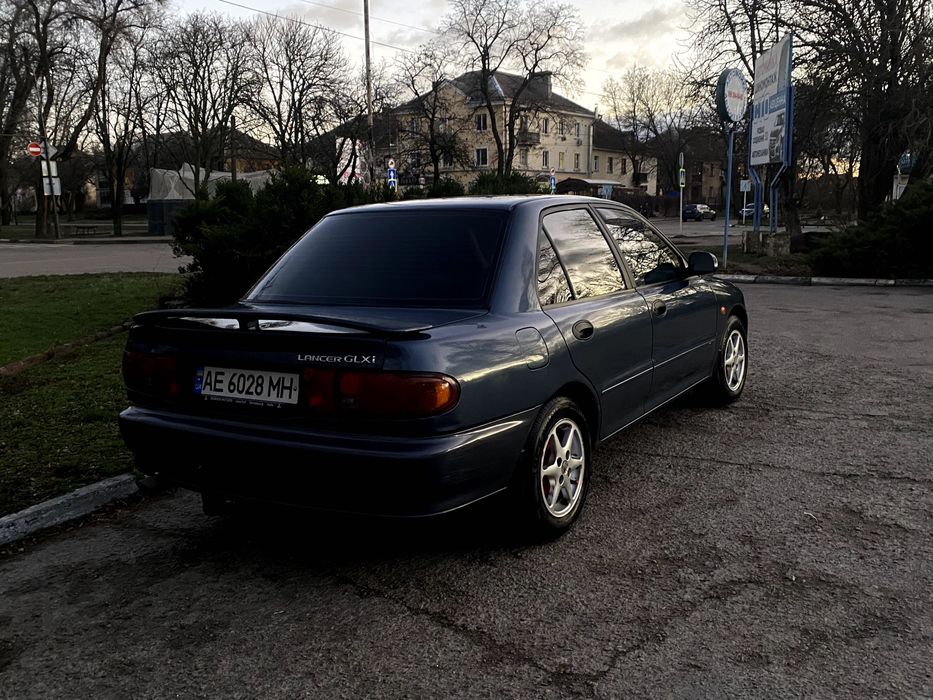 Mitsubishi Lanser 5 GLXI