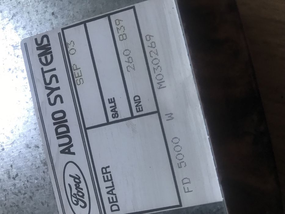 Radio samochodowe do Forda 5000RDS   EON