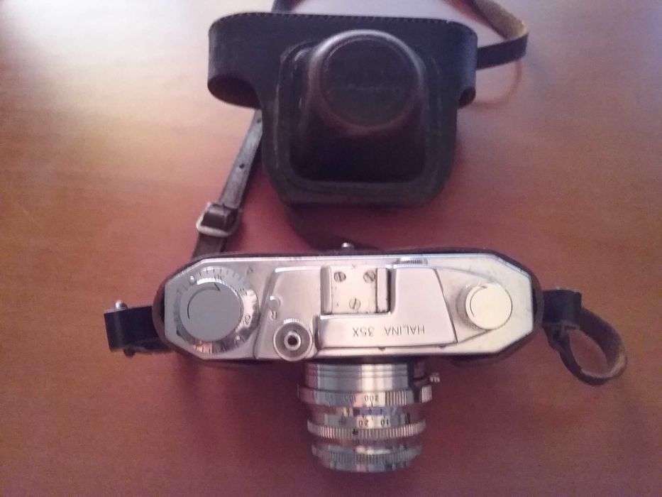 Máquina fotográfica Halina antiga