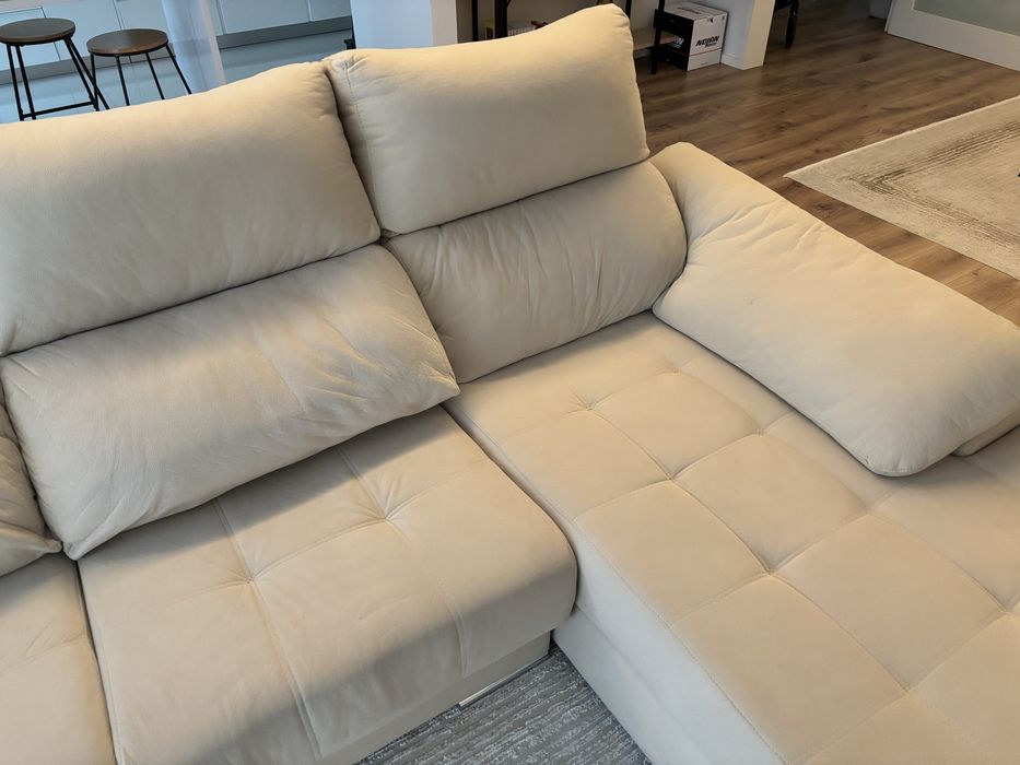 Sofa 3 lugares com chaise longue