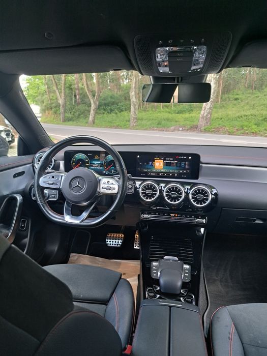 Mercedes CLA AMG 250 híbrido plug-in  de 218cv