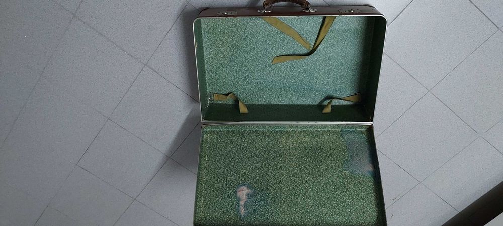 Mala antiga de viagem vintage