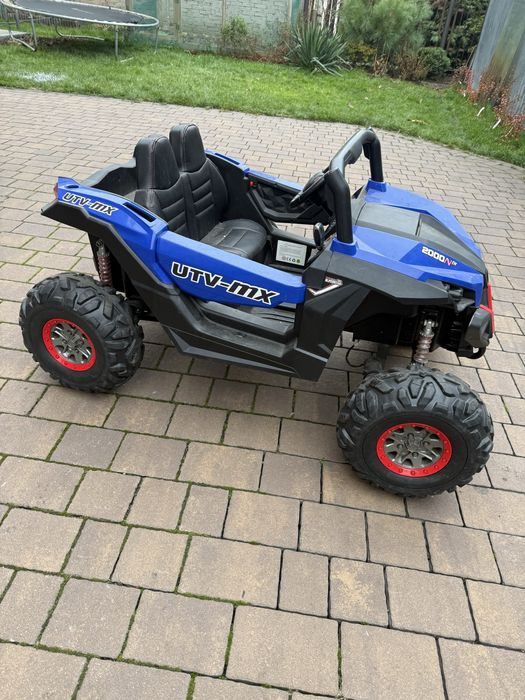 Auto na akumulator