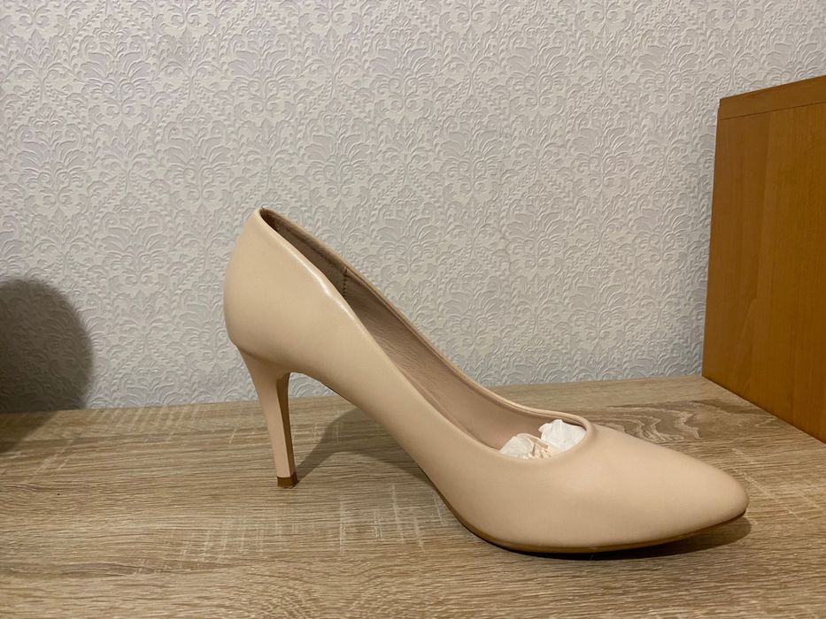 Туфлі човники жіночі