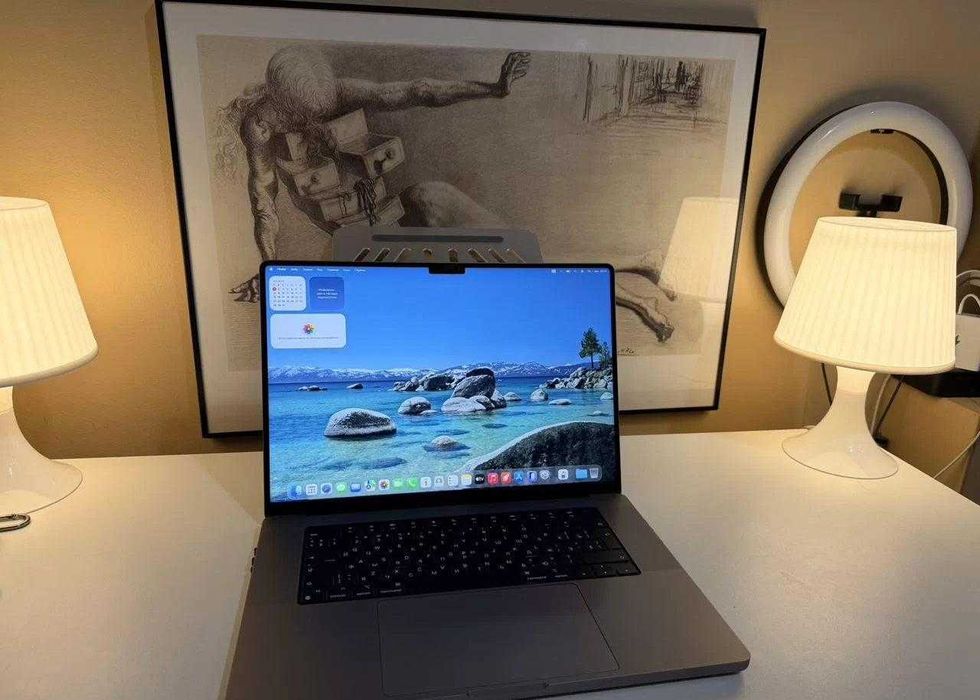 MacBook Pro 16 M1 Max - купить ноутбуки - Цена на OLX.ua