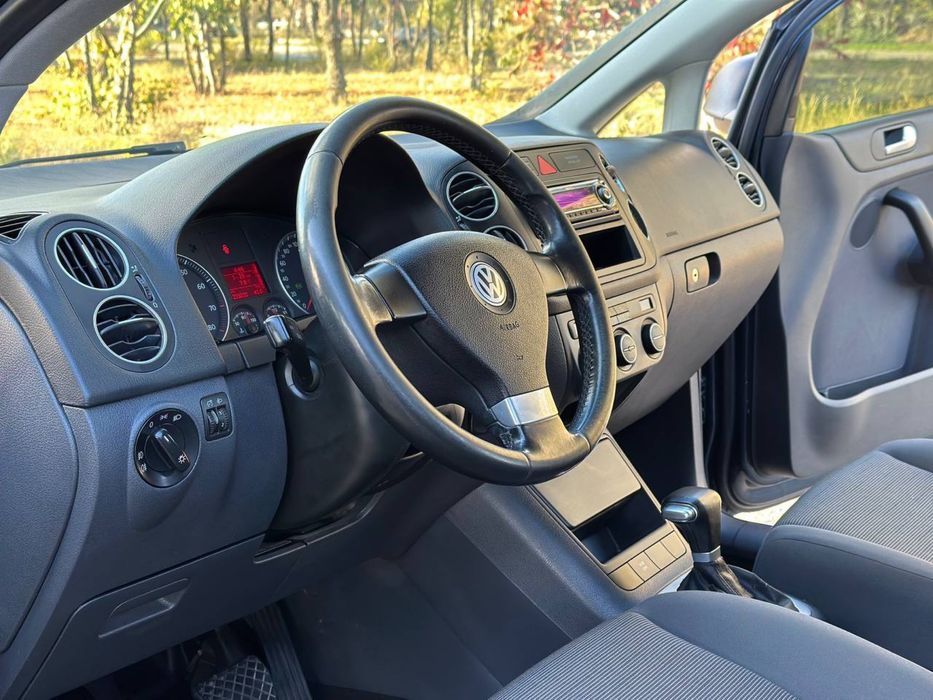 Volksvagen Golf Plus 2007 автомат