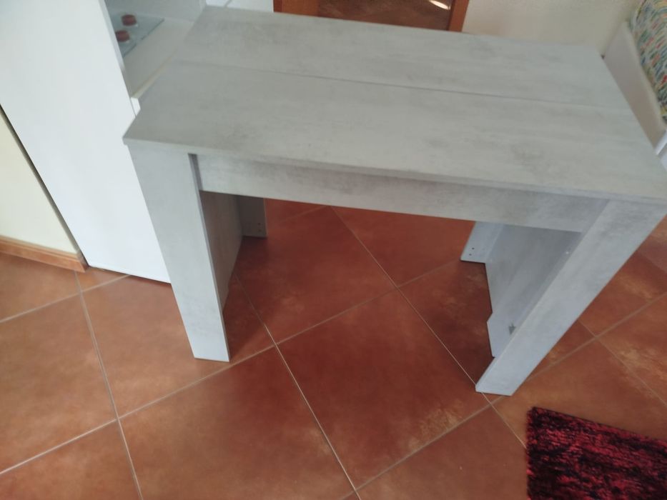 Mesa extensível, consola