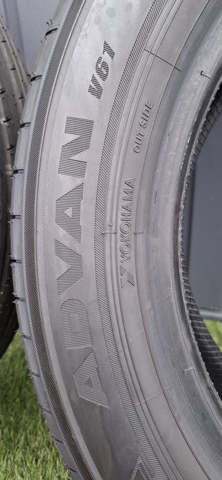 Opony letnie Yokohama advan  225/55R18