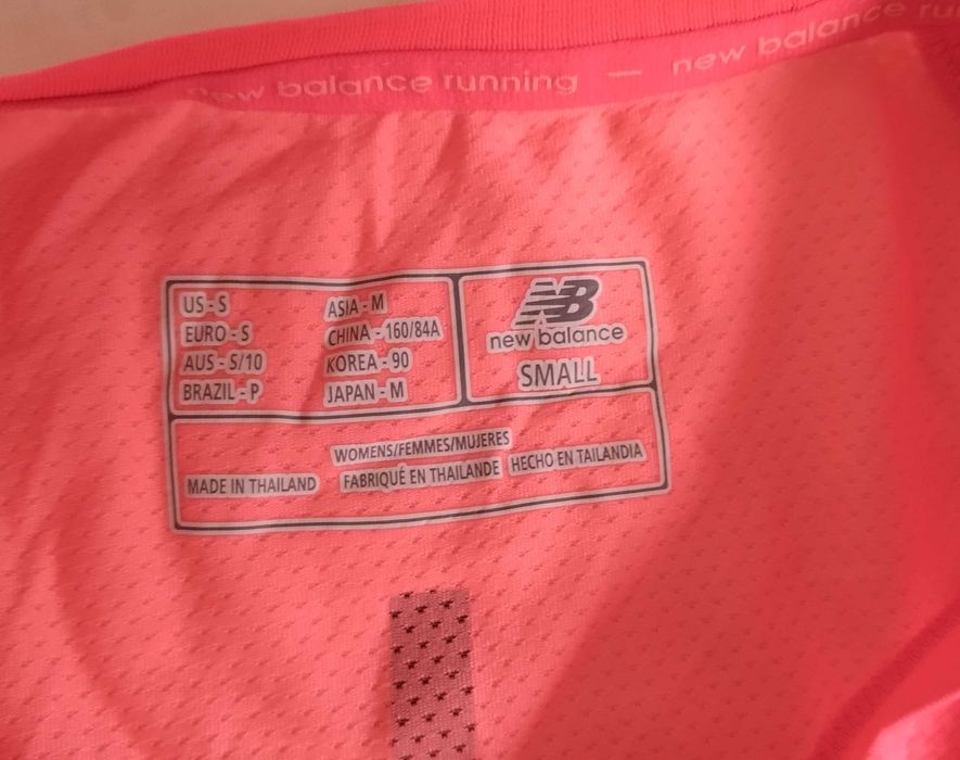 T-shirt de desporto New Balance para mulher - Tam. S
