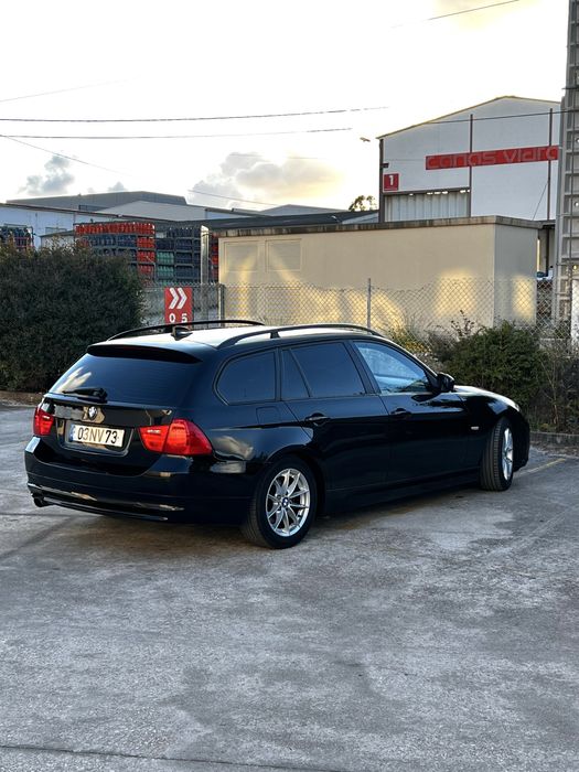 BMW 320d E91 LCI Sport Navigation Full extras