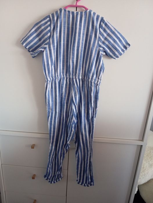 Kombinezon dla dziewczynki firmy H&M rozmiar 104