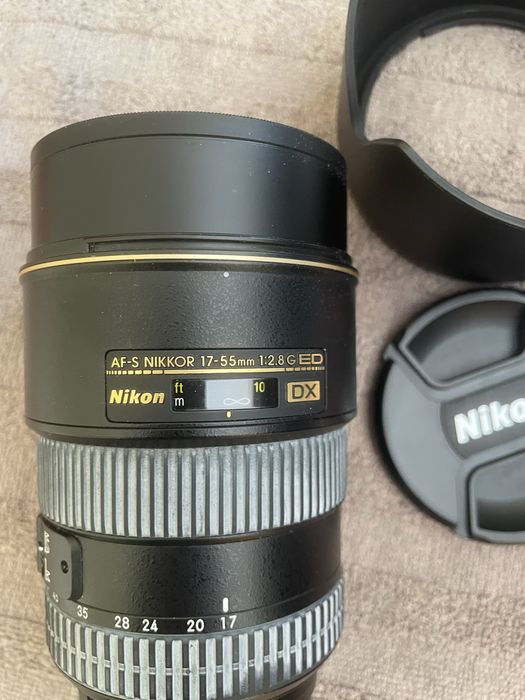 Nikon AF-S 17-55mm f/2.8 G
