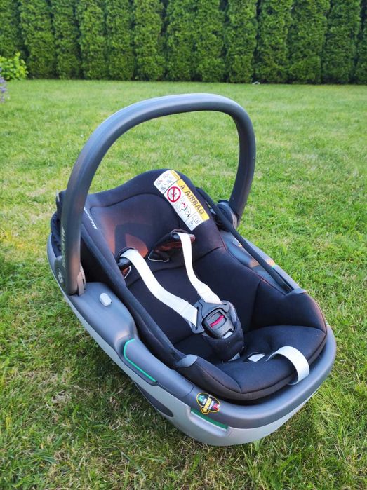 Fotelik Maxi Cosi Coral 360 + baza izofix obrotowa