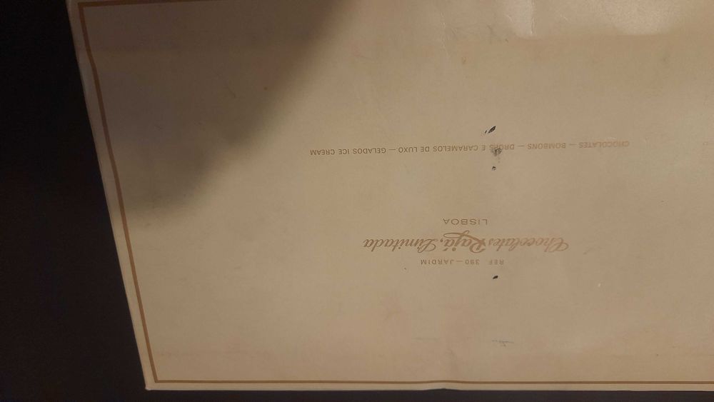 Rara caixa chocolates rajá