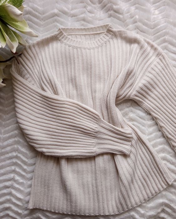 Sweter S/M prążek mięsisty klasyczny szeroki rękaw splot butik italy