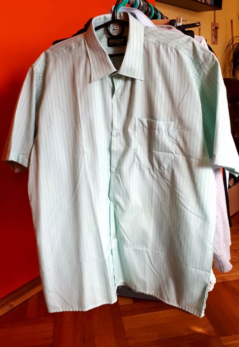 Zielona koszula z krótkim rękawem 42/43