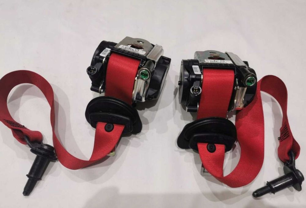 Ремінь безпеки червоний Mini Cooper F54 F55 F56 F57 F60Hatch, Clubman,