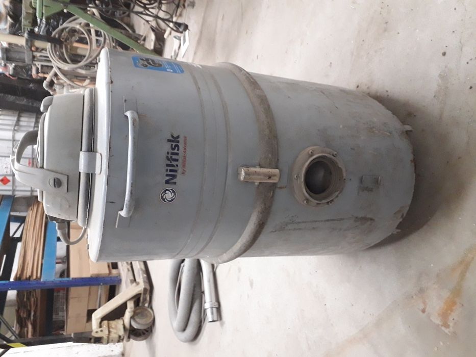 Aspirador Industrial Nilfisk