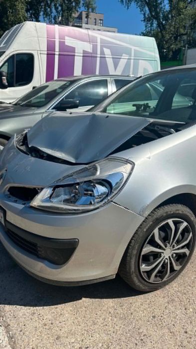 Renault clio III 2006