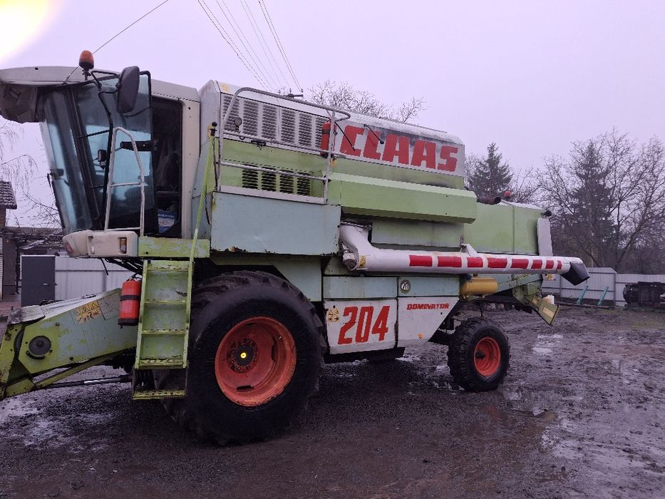 Комбайн Клаас Мега 204