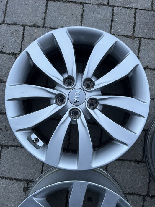 Akufelgi 17” 5x114.3  Kia Ceed, carens, carnival,Stonic