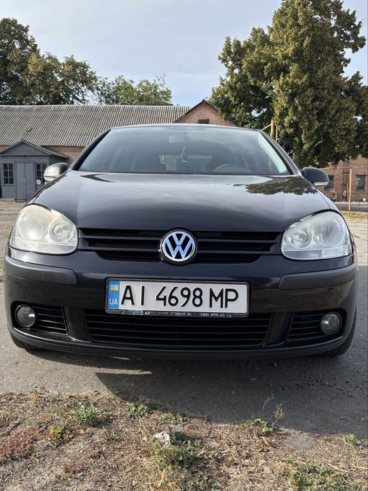 VW Golf 5 2006 рік 1.6MPI . Автоматична коробка передач.