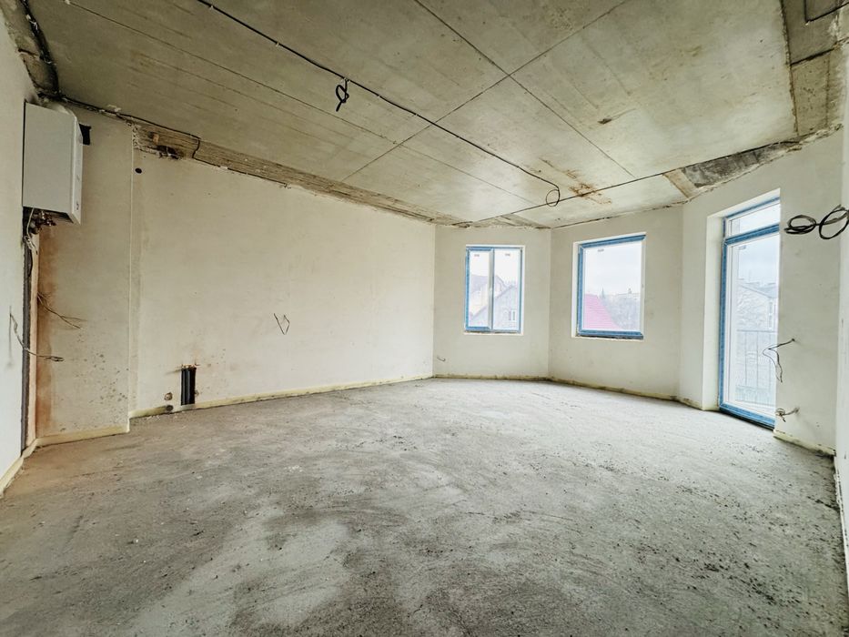 Елітна Новобудова - Щербанюка-Героїв Майдану - 70% Ремонту