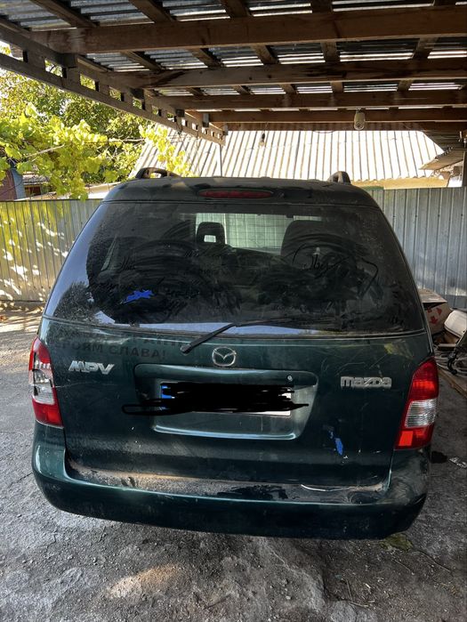 Продам Mazda MPV.