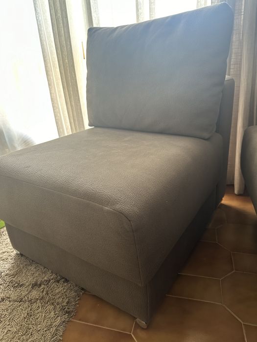Sofa com puff amovivel