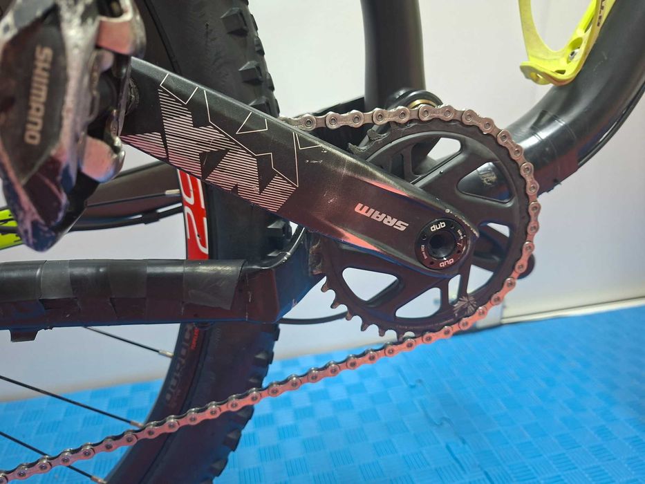 Bicicleta BTT Rockrider AM 100 S (Roda 29" / Suspensão Total)