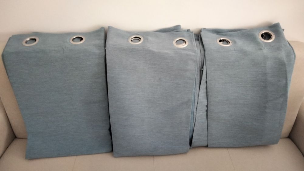 Conjunto 3 cortinados azuis opacos