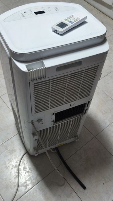 Ar Condicionado Portátil Deitsu 12000 BTU (Frio/Quente)