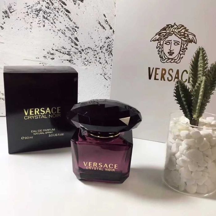 VERSACE crystal noir EAU DE TOILETTE 90ml